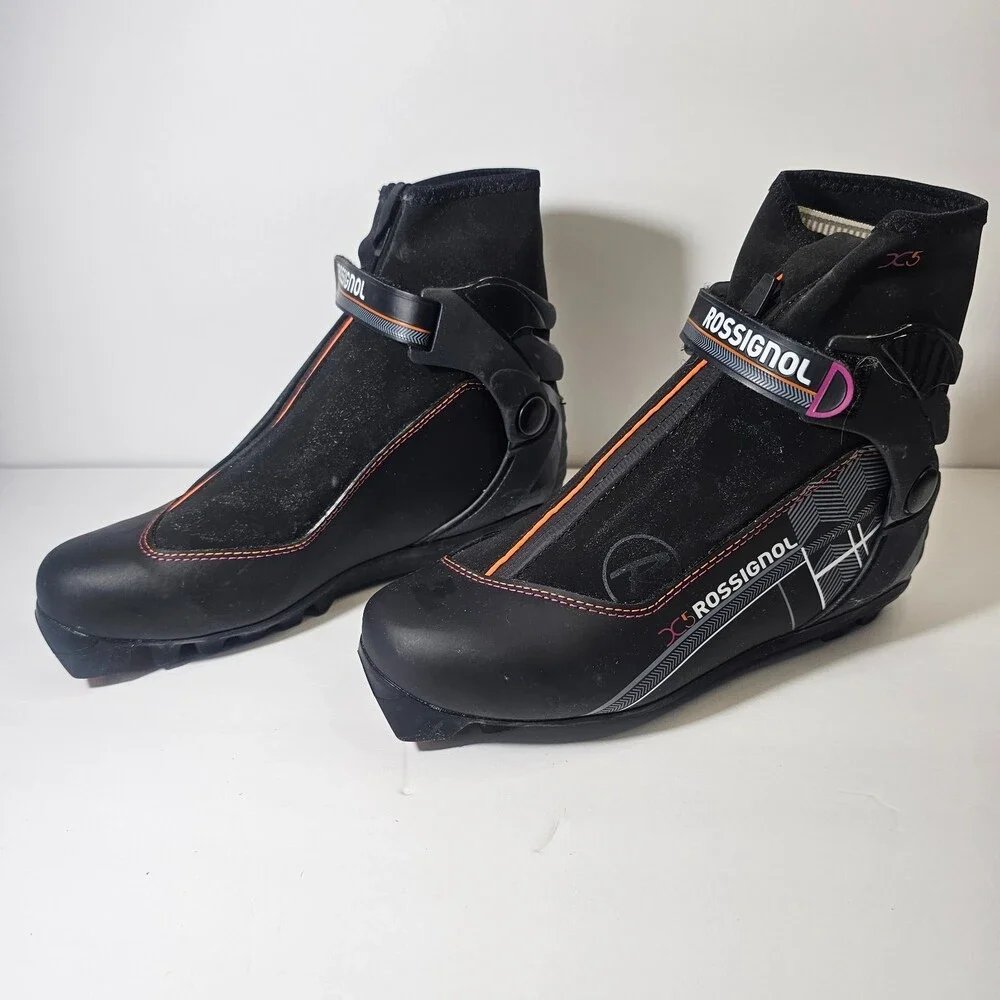 New without Box Rossignol Women's Ski Boots X5 FW Touring Boots Size 38/40